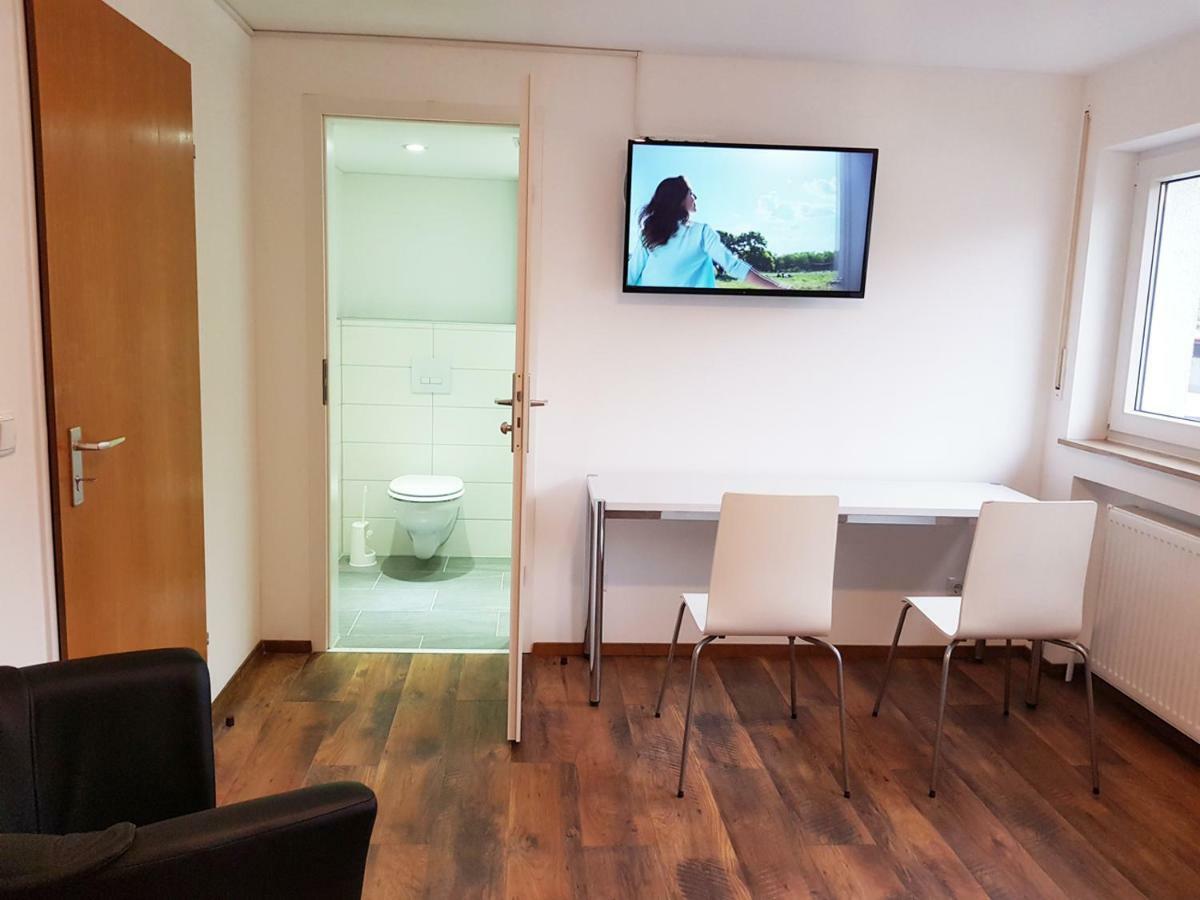 Monteurzimmer Obersulm Hotel Luaran gambar