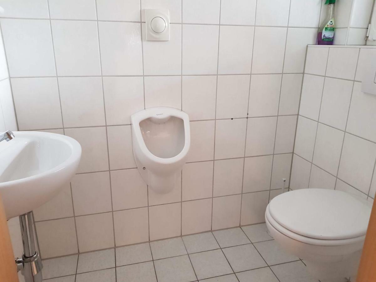Monteurzimmer Obersulm Hotel Luaran gambar